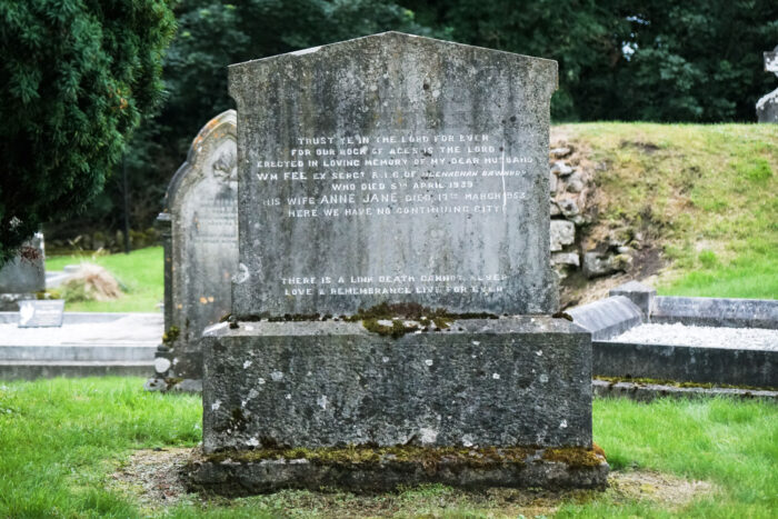 St Peter's Churchyard, Templeport ©nessymon.com